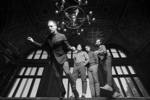 001_Fair-Weather-Friends_Fot.-Maciej-GapinÃÂÃÂski